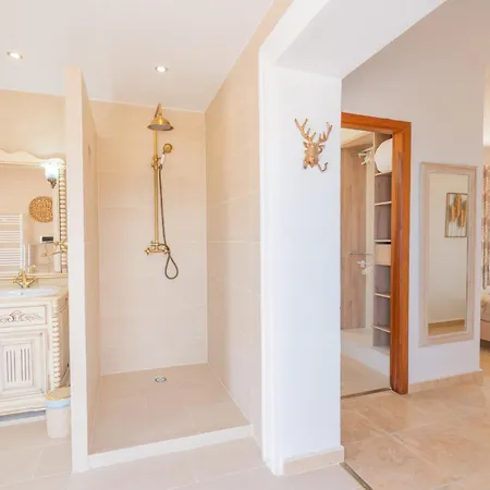 Costablancadreams Marie Blanca In Κάλπε